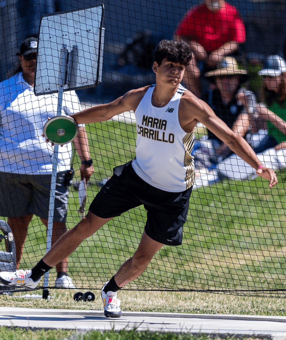 Discus thrower in Maria Carrillo uniform